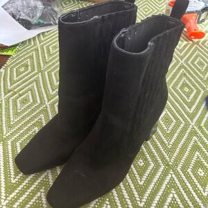 Kelly & Katie Fawne bootie